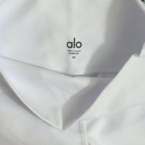 NWT ALO Yoga Airbrush 7/8 High Waist Leggings size Medium White Pants - Picture 4 of 5